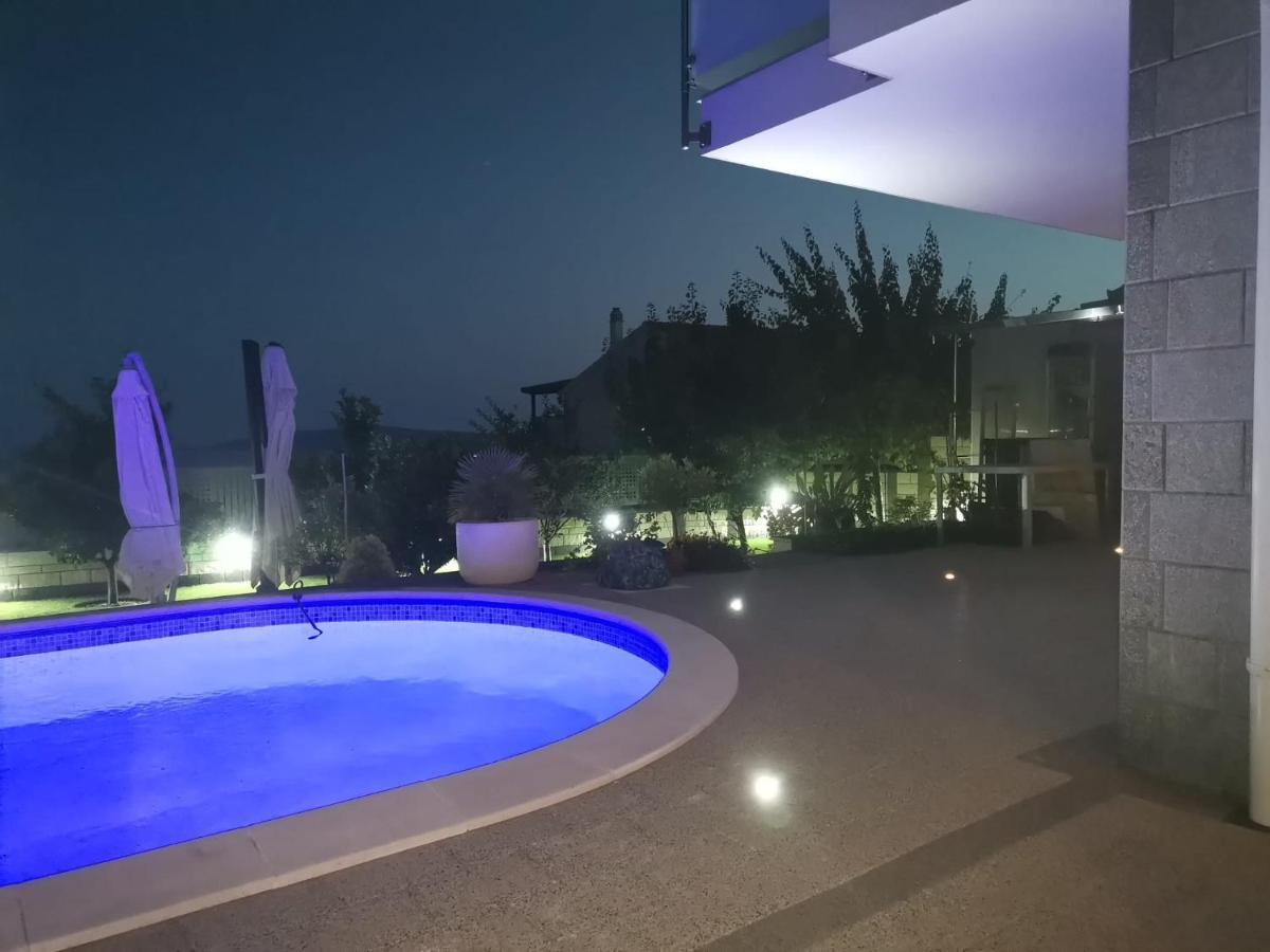 Apartment Ruza - Pool Donji Seget Exterior foto